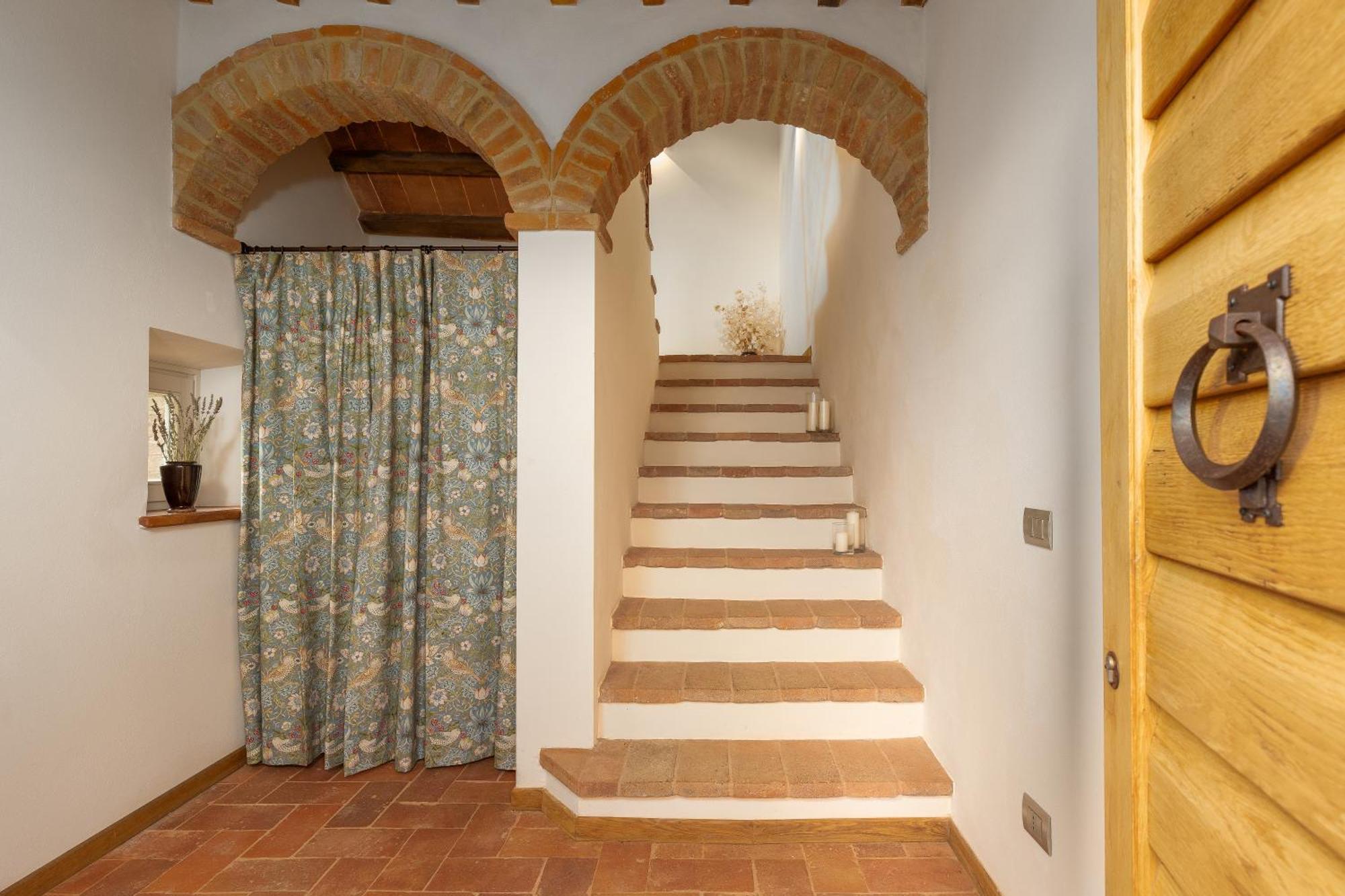 Il Castro Luxury Apartments San Gimignano Bagian luar foto