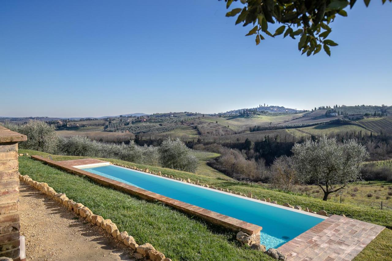 Il Castro Luxury Apartments San Gimignano Bagian luar foto
