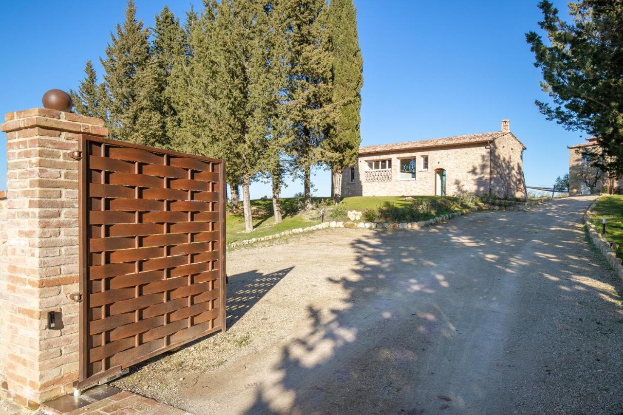 Il Castro Luxury Apartments San Gimignano Bagian luar foto
