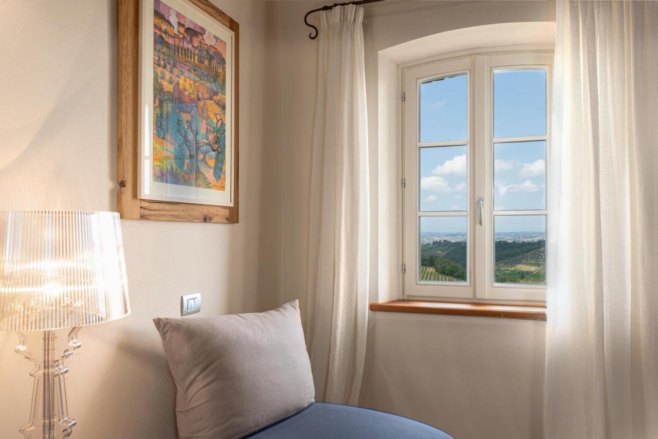 Il Castro Luxury Apartments San Gimignano Bagian luar foto