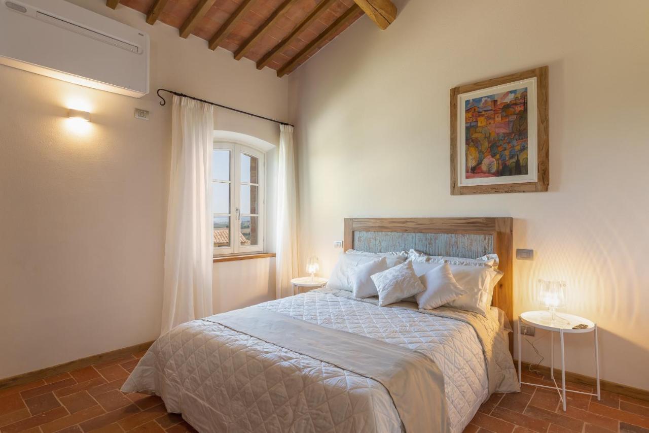 Il Castro Luxury Apartments San Gimignano Bagian luar foto