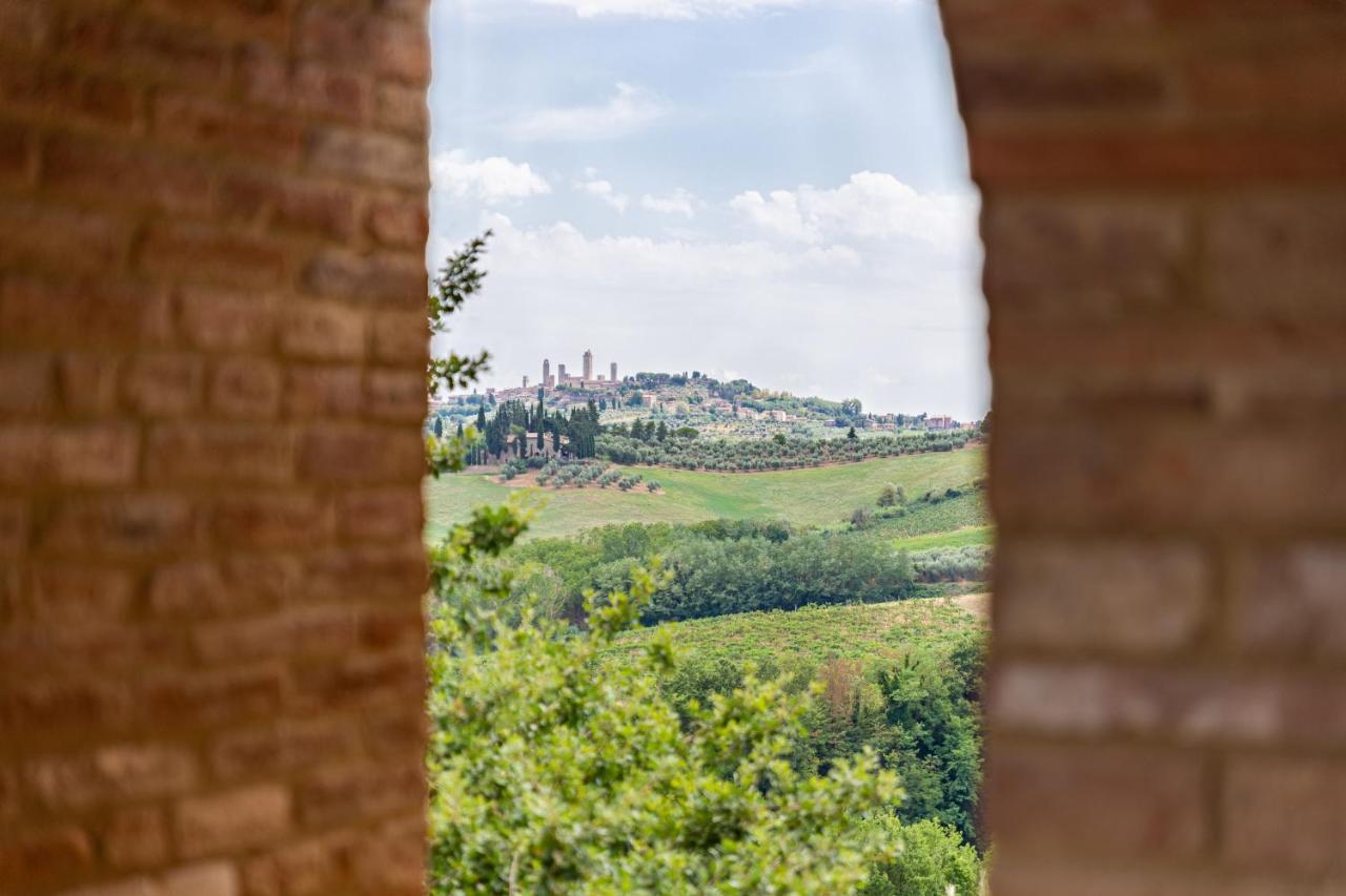 Il Castro Luxury Apartments San Gimignano Bagian luar foto