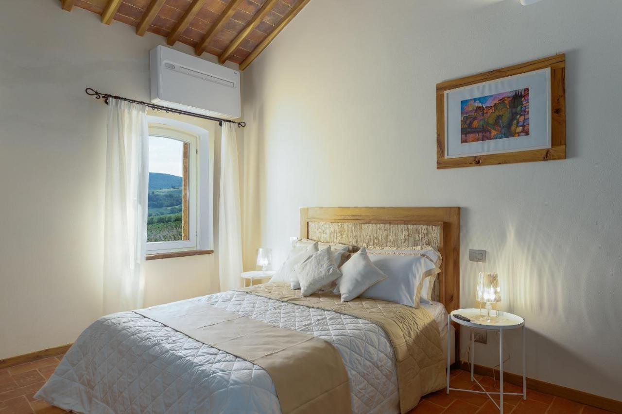 Il Castro Luxury Apartments San Gimignano Bagian luar foto
