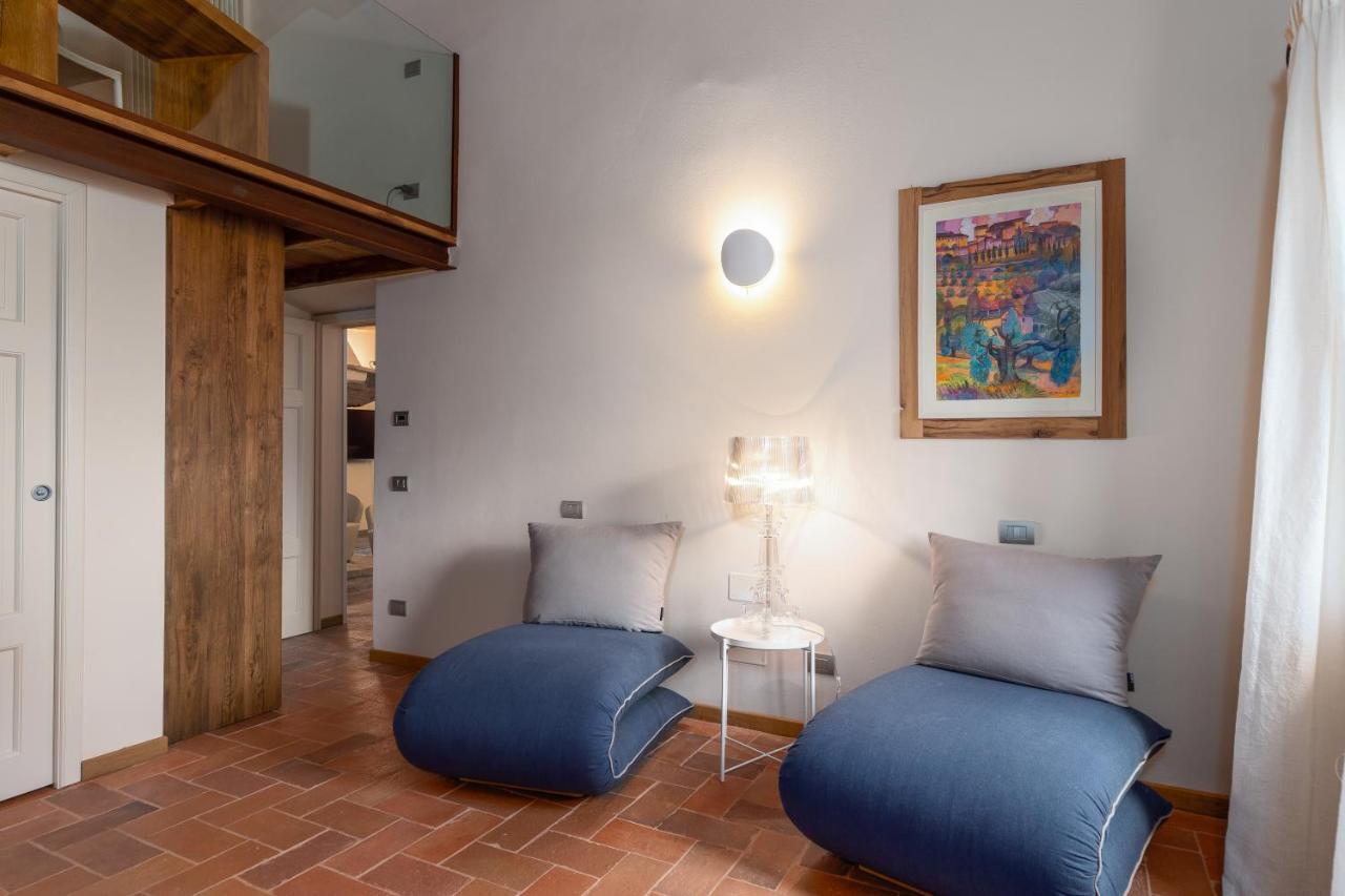 Il Castro Luxury Apartments San Gimignano Bagian luar foto